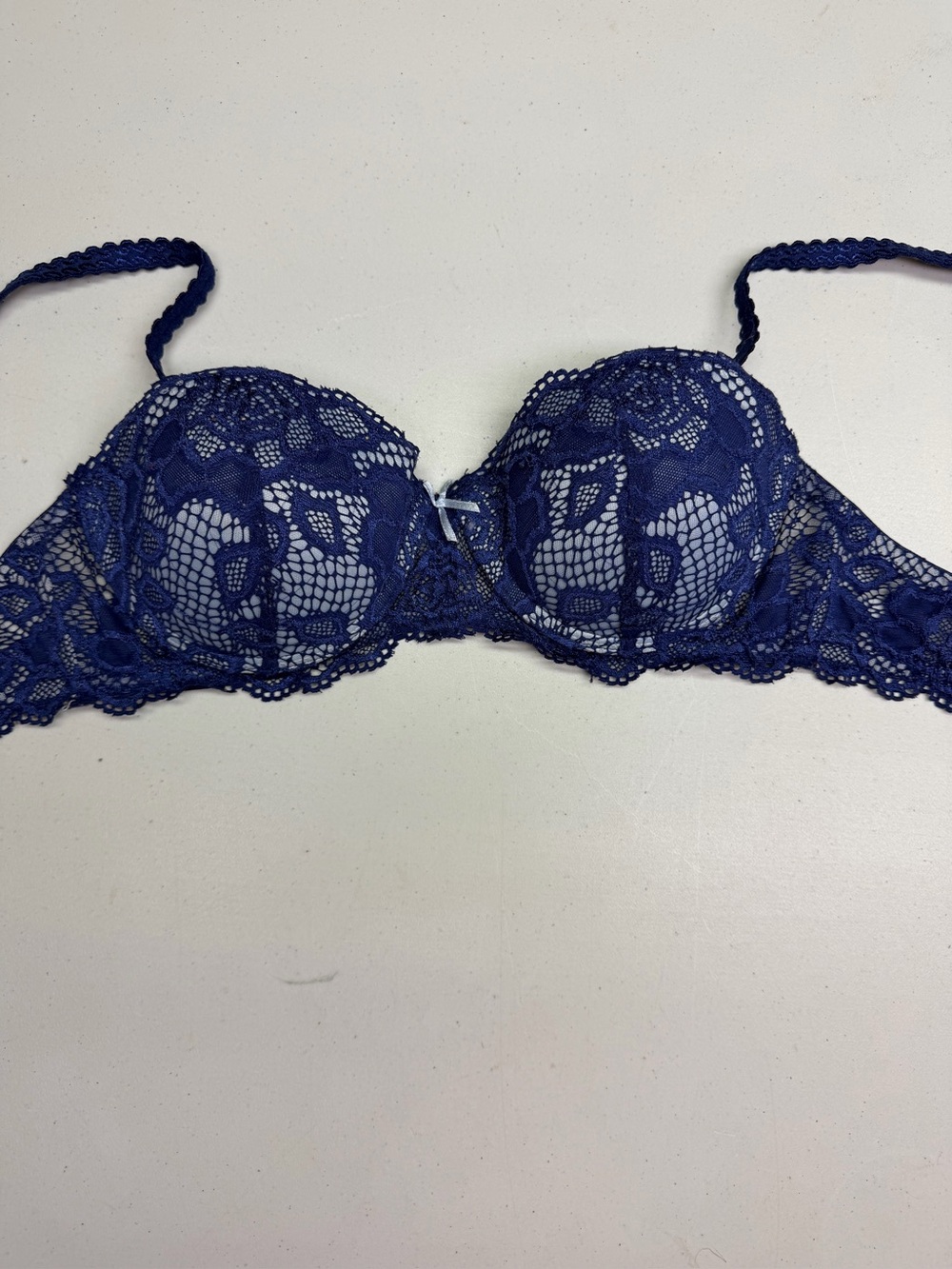 La Vie en Rose Navy Lace Underwire Light Blue Lining 34A *P1088